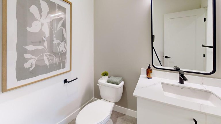 Vaughan-Harvey-Blvd-Bathroom 1