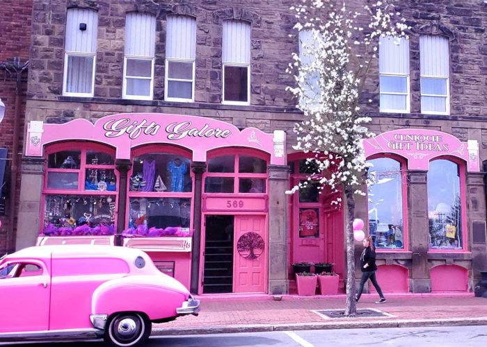 West Gate – 1333 Main Street